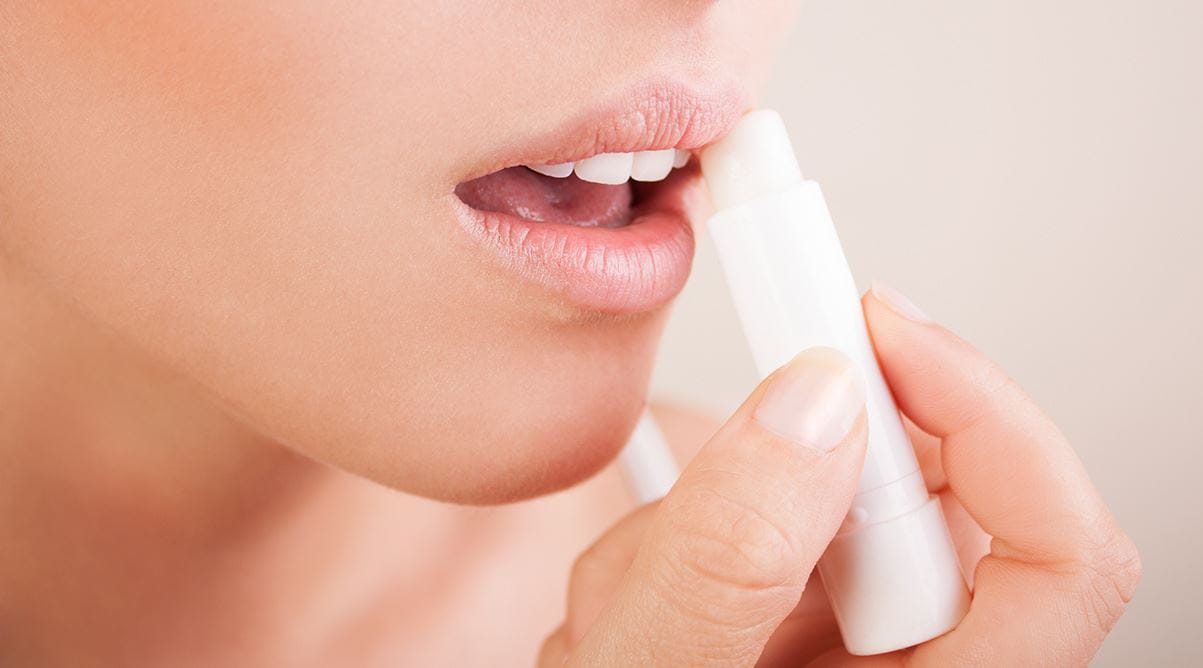 Droge lippen verzorgen - Labello