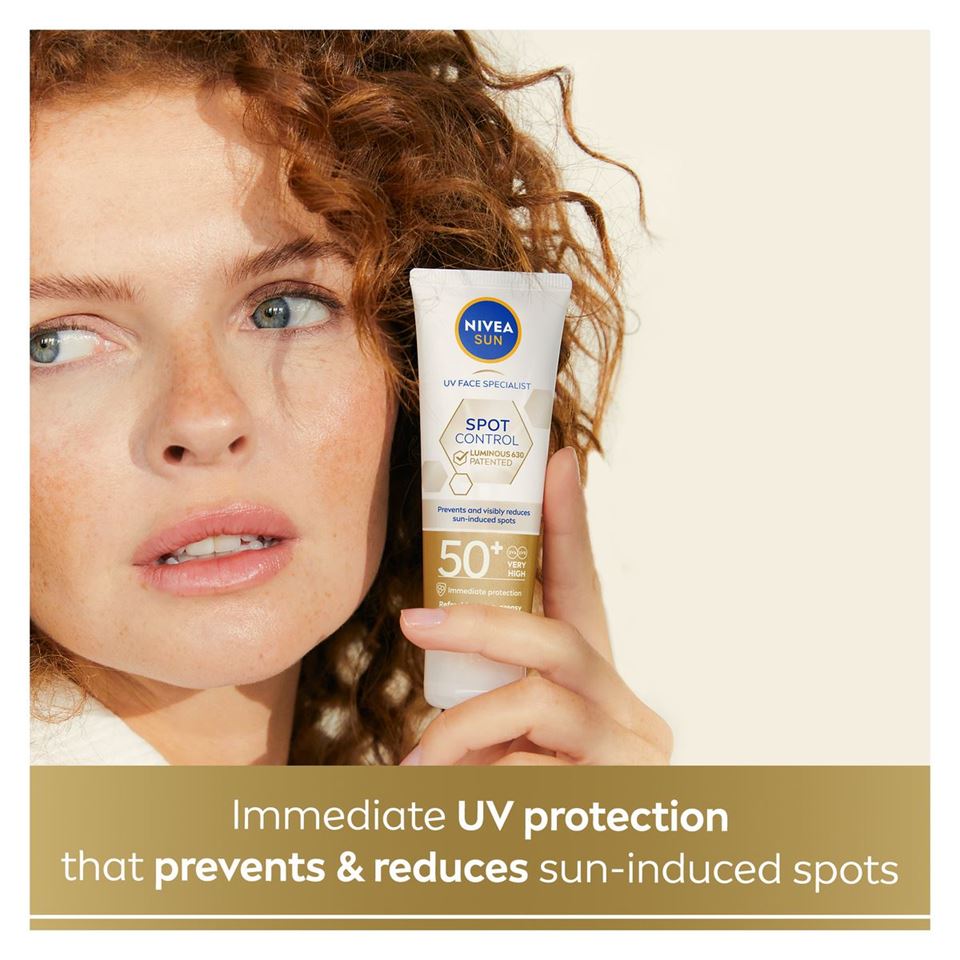 Uv Face Specialist Dark Spot Control Fluid Spf 50 Nivea