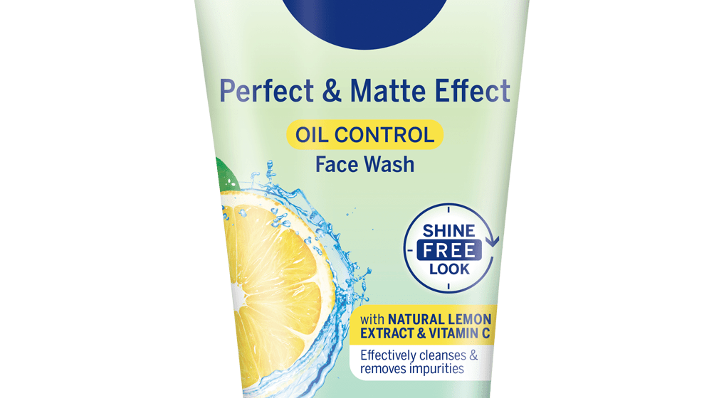 NIVEA Perfect & Matte Effect Oil Control Face Wash