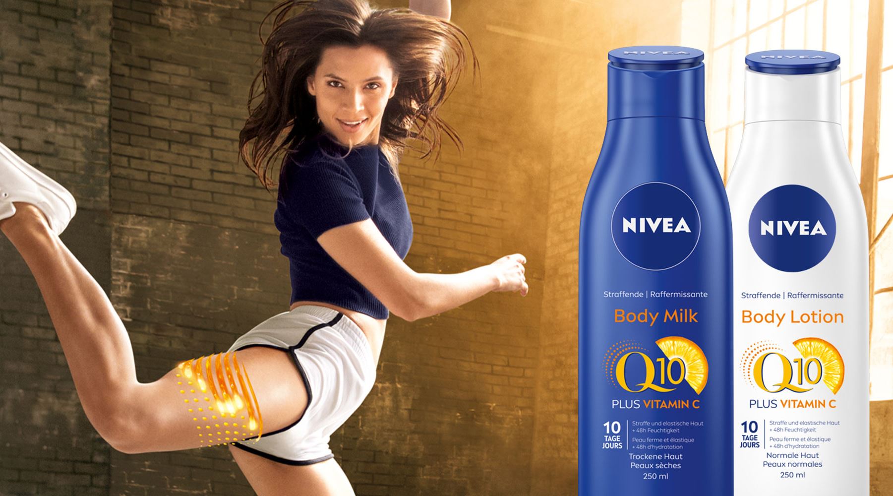 Junge Frau im Sportoutfit mit Q10 Body Milk und Body Lotion