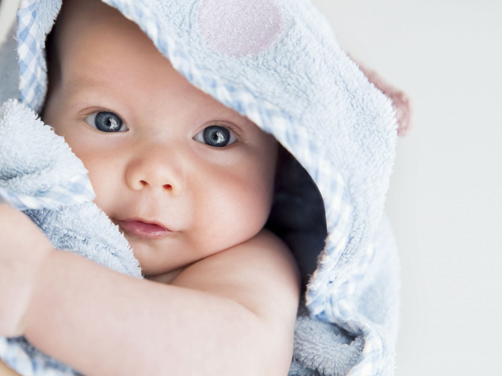 NIVEA: Babyakne – was hilft bei Pusteln?