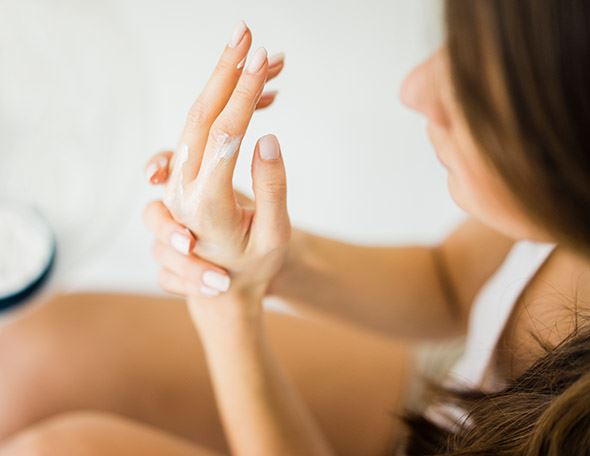 Handmassage: So funktioniert die Wellnessanwendung – NIVEA