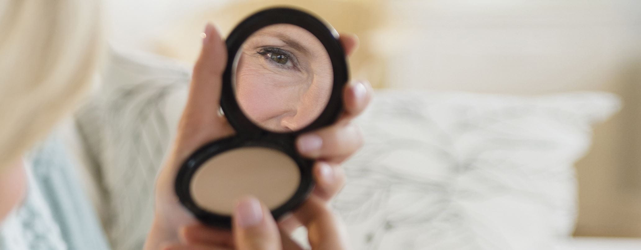 Schlupflider schminken: Tipps für das Augen Make-up