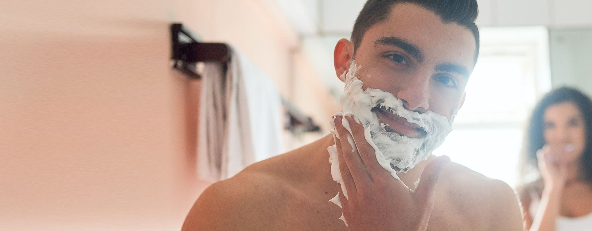 Bart rasieren: Nass oder trocken?