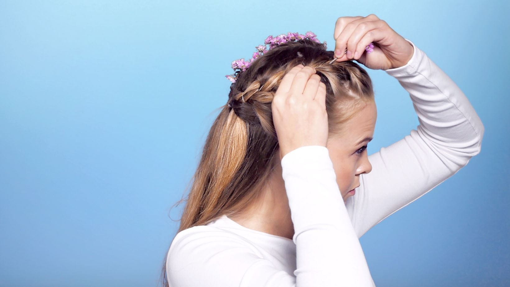 hairtutorial-flower-hairstyles-schritt-7
