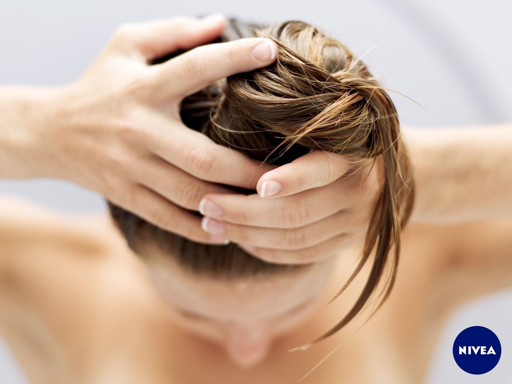 Bestes Shampoo: Kann ich meine Haare auch ohne Shampoo waschen?