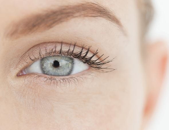 Müde Augen: Tipps, um gereizte Augen zu beruhigen