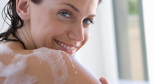 Seife oder Duschgel: Was ist besser für die Haut?