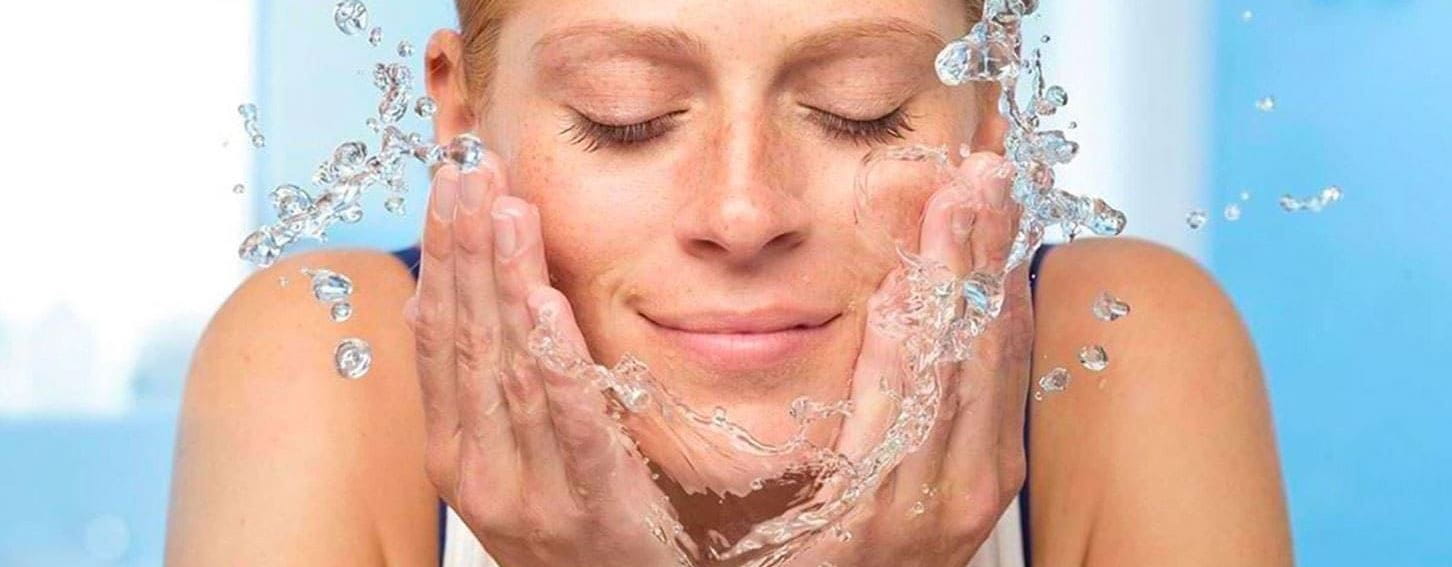 L'importance d'une brosse nettoyante électrique pour le visage