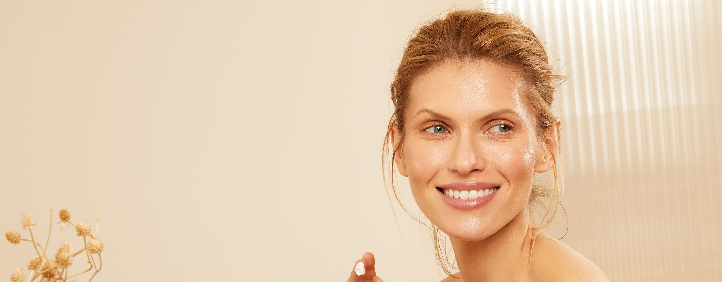 Qué es la doble limpieza facial?