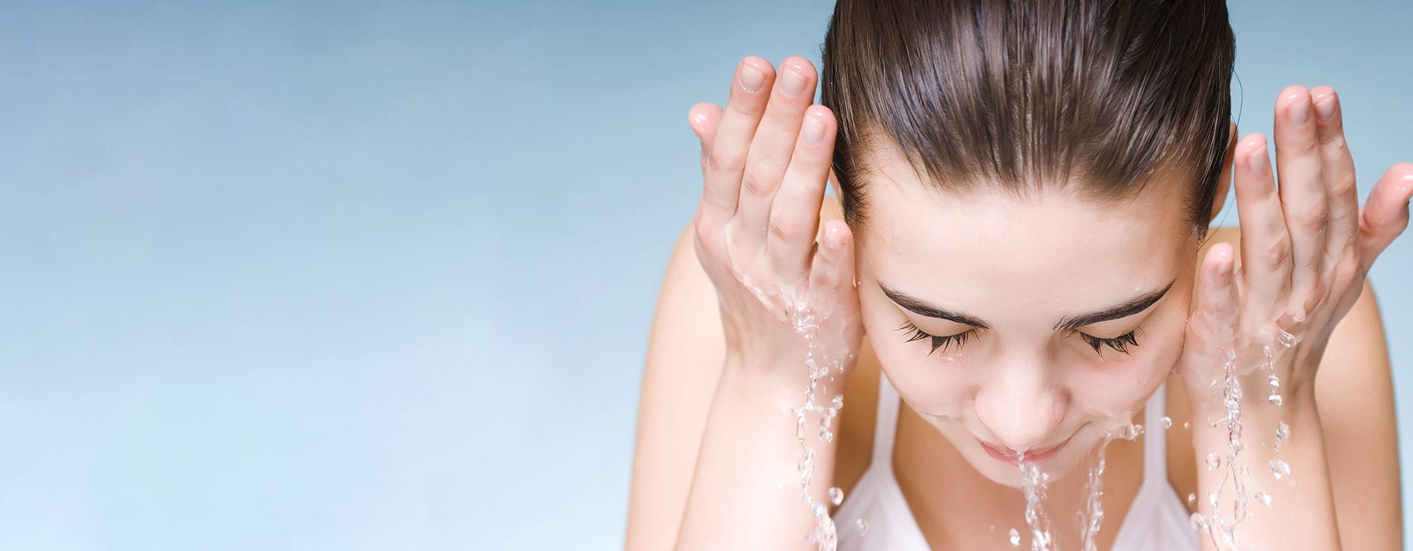 Consigli per lavare il viso per ciascun tipo di pelle