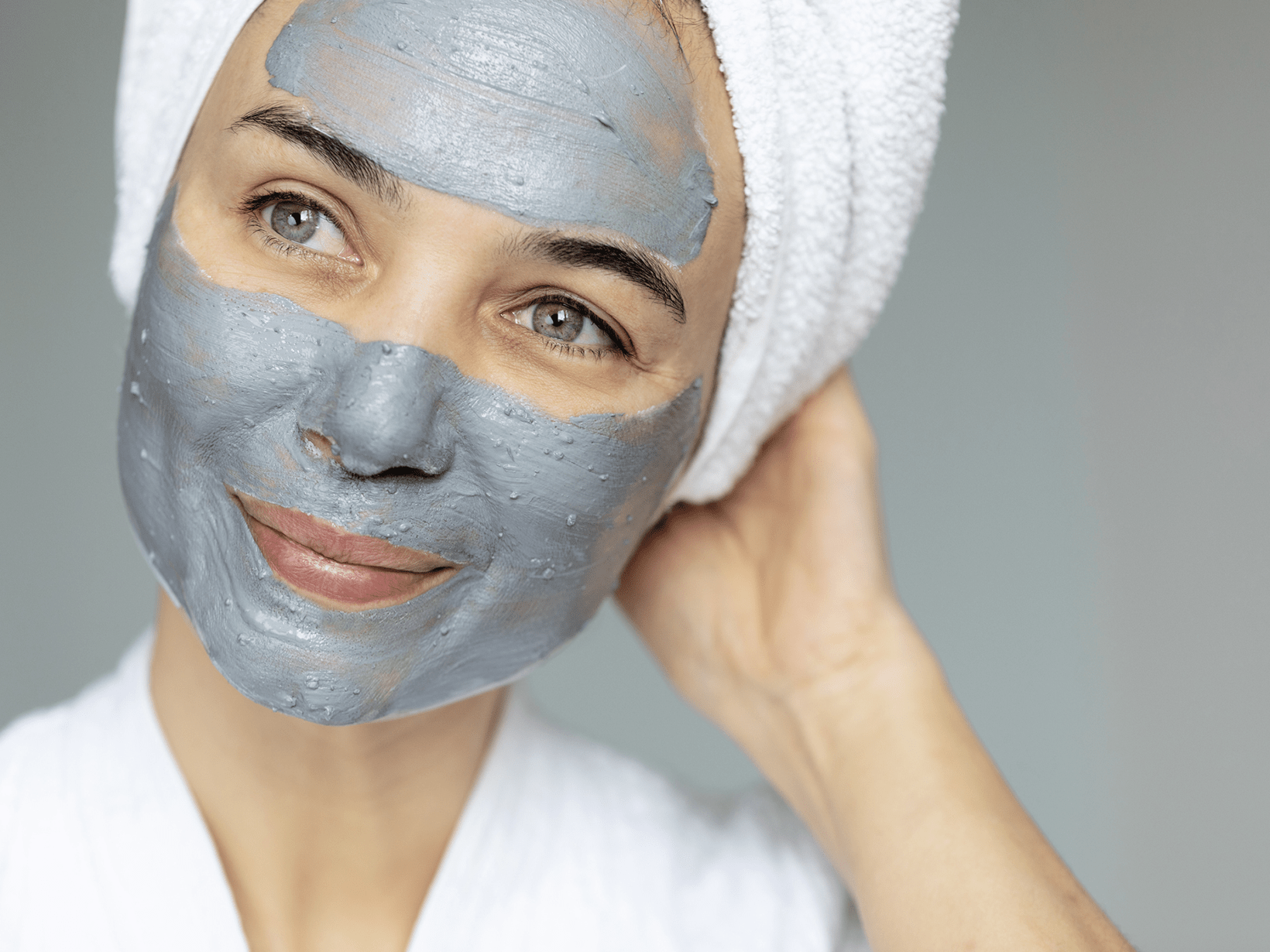 purificare e depurare il viso con un esfoliante