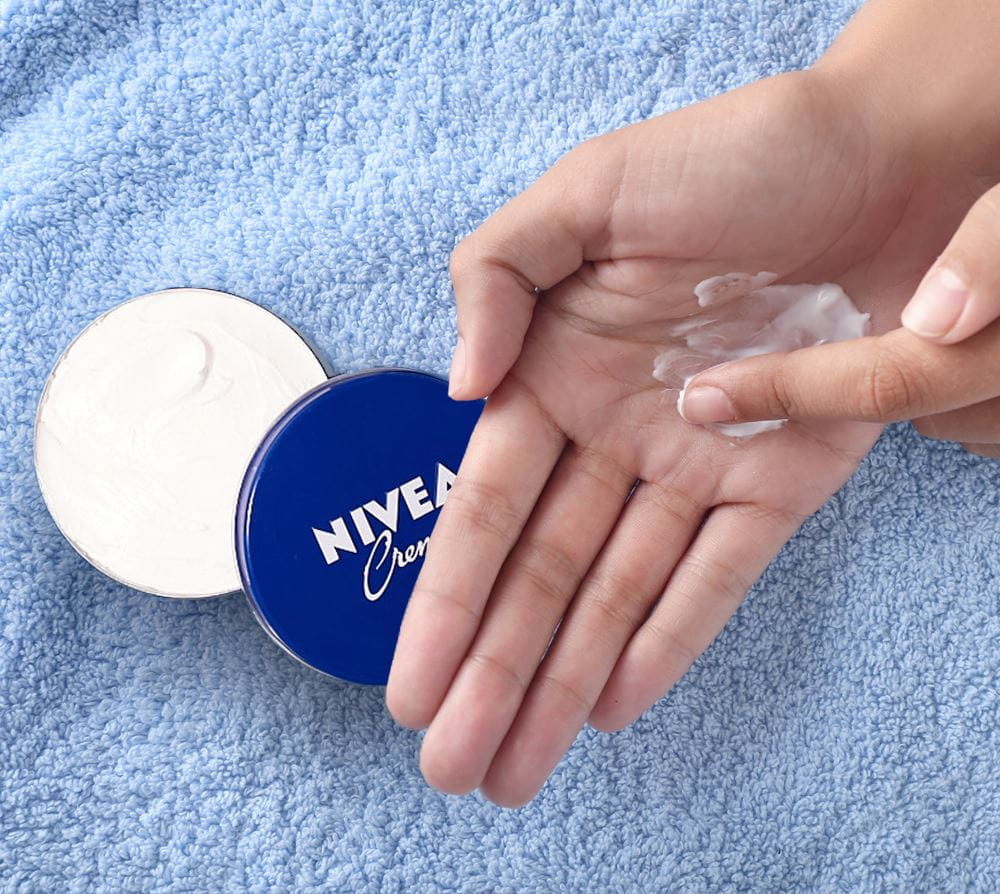 5 Essential Tips for Healthy Hands and Nails | NIVEA ME