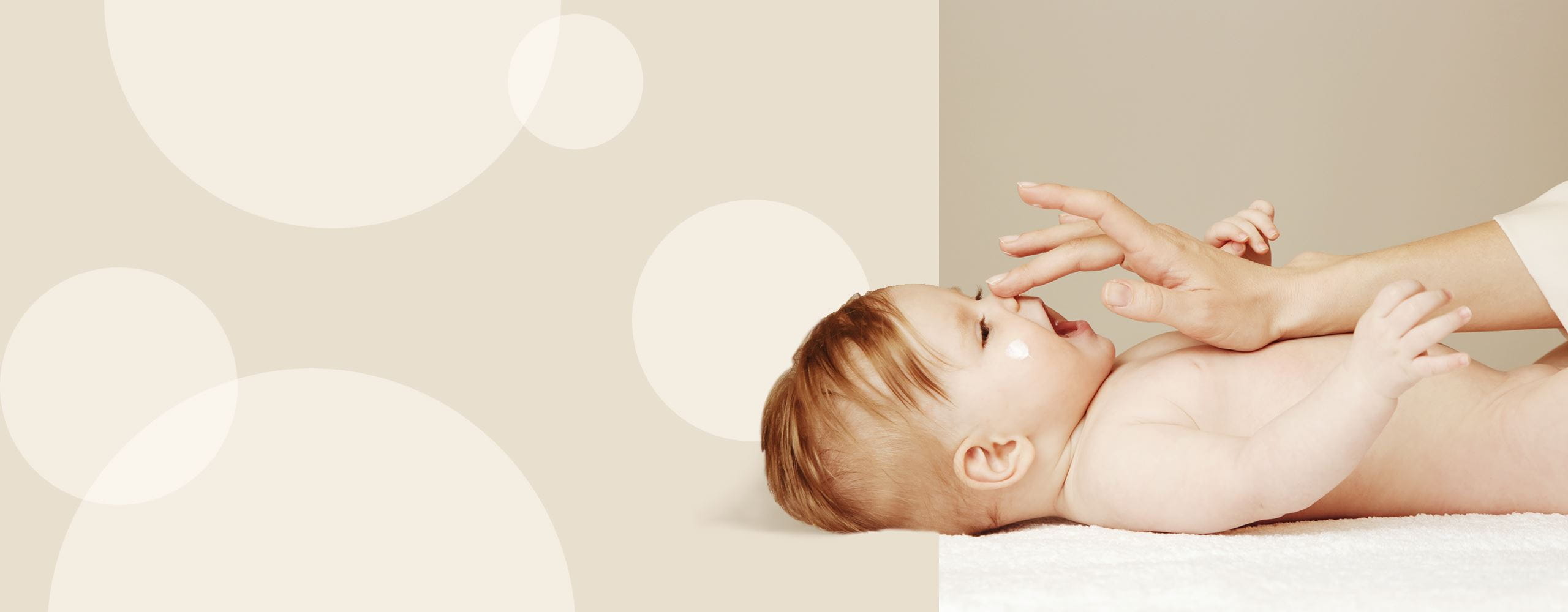 Atopowe zapalenie skóry u dziecka – jakie kosmetyki? 